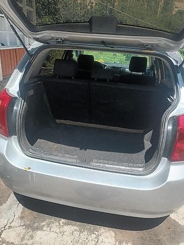 Продажа авто: Toyota Corolla: 2003 г., 1.4 л, Механика, Хэтчбэк — 7