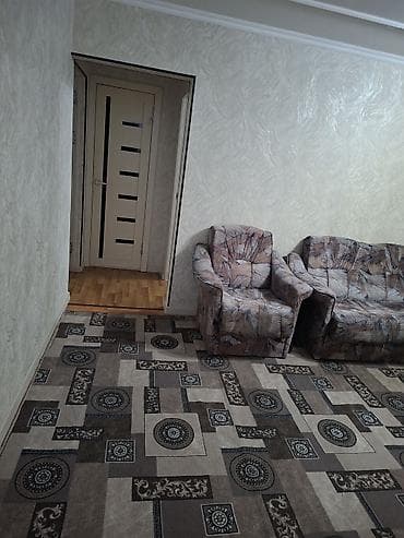 Прямой диван, Б/у
