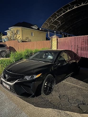 Транспорт: Toyota Camry: 2019 г., 2.5 л, Автомат, Бензин, Седан — 7