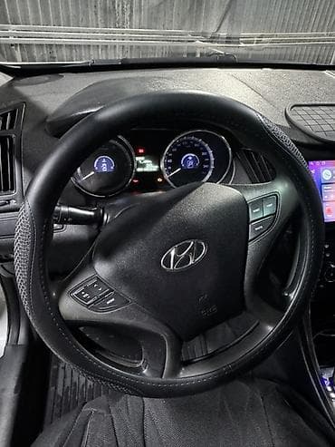 Hyundai Sonata: 2012 г., 2 л, Автомат, Газ, Седан — 3