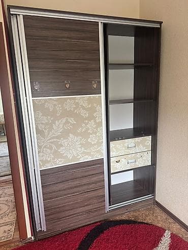 Спальные гарнитуры: Продаю б/у мебель в хорошем состоянии, нужно забрать разом за 10.000 — 6