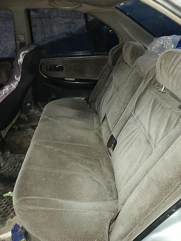 авто элек: Nissan Primera: 1993 г., 2 л, Автомат, Бензин, Седан — 4