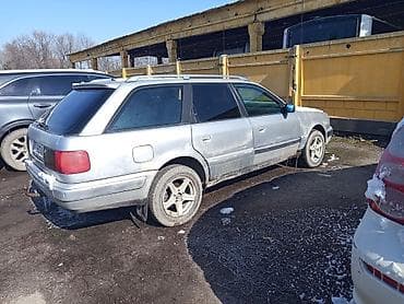 Audi 100: 1991 г., Универсал