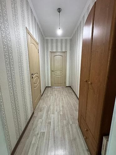 үй дордой: Продается просторный 2-х этажный дом. Район: Кож.завода В доме — 7