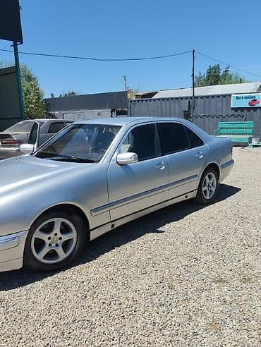 Mercedes-Benz E-Class: 2001 г., 2.7 л, Механика, Дизель, Седан