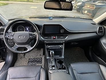 Продажа авто: Hyundai Grandeur: 2019 г., 2.4 л, Автомат, Гибрид, Седан — 9
