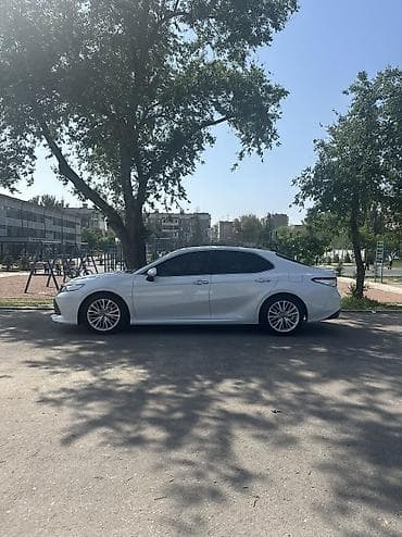 Toyota Camry: 2019 г., 2.5 л, Автомат, Бензин, Седан — 7