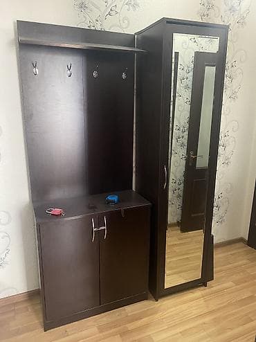 туалетный стол бу: Туалетный столик, Б/у, С зеркалом, цвет - Коричневый, Дерево — 2