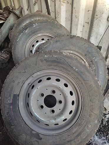 шины и диски на мерседес: Колеса в сборе R 15, Зима, Б/у, Комплект, Грузовики/Автобусы, Железные, отверстий - 5 — 1