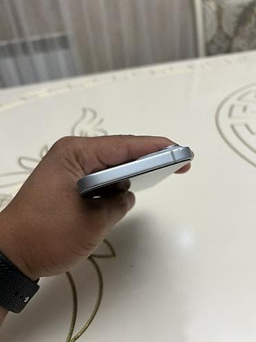 nintendo ds ios: IPhone 15, Б/у, 128 ГБ, Белый, Чехол, 88 % — 7