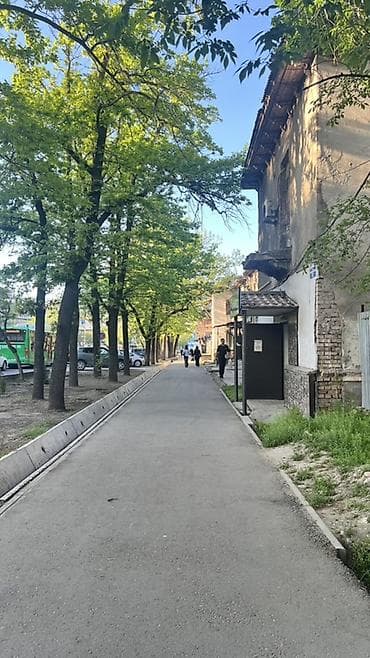 Коммерческая недвижимость: Продажа офисов 55 м², С ремонтом, 1 этаж — 4