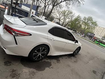 кэмри 55: Toyota Camry: 2018 г., 2.5 л, Автомат, Бензин, Седан — 5
