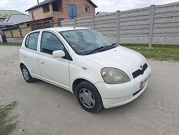 audi 8: Toyota Vitz: 2001 г., 1 л, Автомат, Бензин, Хэтчбэк — 1