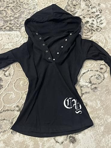 Толстовки, худи: С надписью, Новый, M — 1