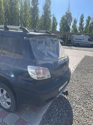 Унаа: Mitsubishi Outlander: 2003 г., Кол менен иштөөчү, Кроссовер — 6
