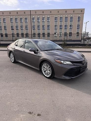 xedos 9: Toyota Camry: 2017 г., 2.5 л, Автомат, Бензин, Седан — 6
