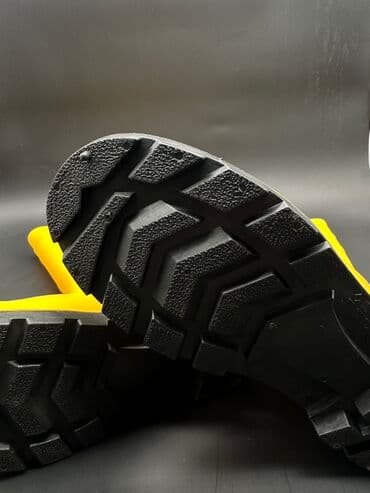 сапоги из натурального меха и кожи: Резиновые сапоги с металичечкой защитой турция — 4