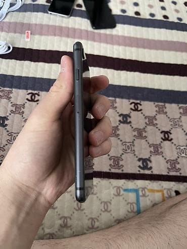 iphone 8 цум: IPhone 8, Черный, Зарядное устройство, Чехол, 100 % — 6