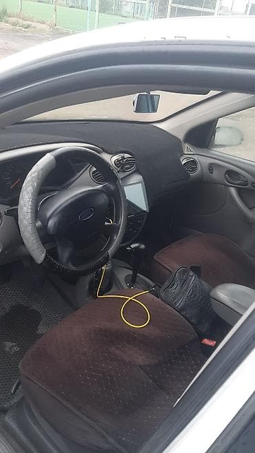 фокус 3: Ford Focus: 2003 г., 2 л, Автомат, Бензин, Седан — 2