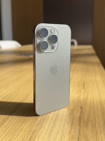 macbook pro 2011: IPhone 16 Pro, Б/у, 256 ГБ, Natural Titanium, Защитное стекло, Чехол, Кабель, 93 % — 1