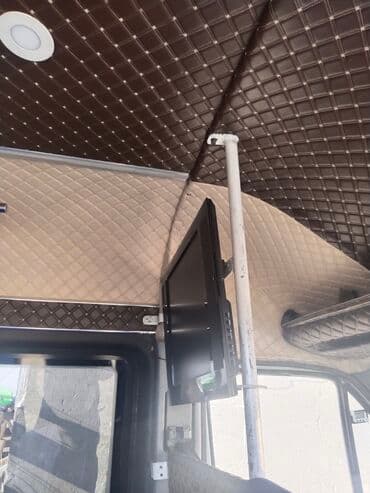 домкрат для спринтера: Автобус, Mercedes-Benz, 2005 г., 2.7 л, 16-21 мест — 3