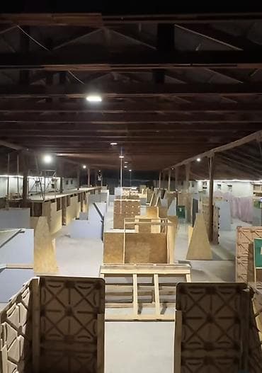 Сдаётся в аренду крытая промышленная площадка/ангар с закрытой