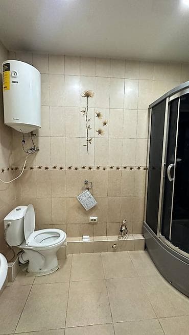 Продажа домов: Дом | Восток 5 | 4 СОТОК | Город - Бишкек Район - Восток 5 Площадь - — 2