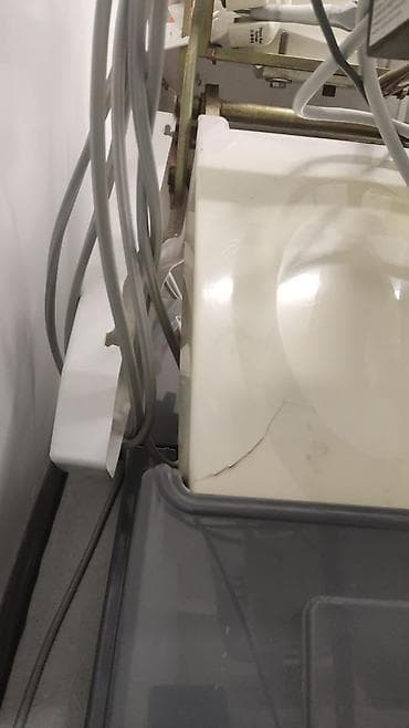 стом лампа: Стоматологическая установка с креслом и осветителем баасы 60000 сом — 3