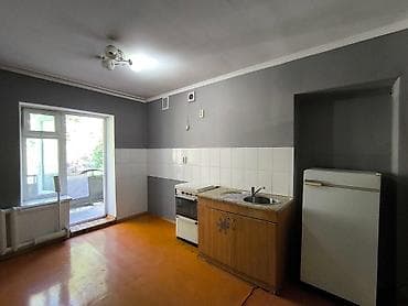 Продажа квартир: 1 комната, 37 м², Индивидуалка, 2 этаж, Старый ремонт — 4