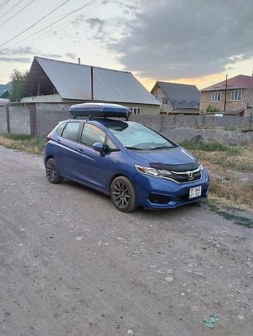 Транспорт: Honda Fit: 2019 г., 1.5 л, Автомат, Бензин, Хэтчбэк — 2