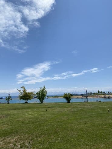 una laguna иссык куль: Таунхаус, Таунхаус ЦО Ак Марал, Бает, Детская площадка, Парковка, стоянка, Охраняемая территория — 21