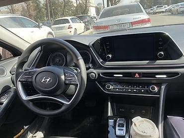 русская: Hyundai Sonata: 2021 г., Автомат, Газ, Седан — 2