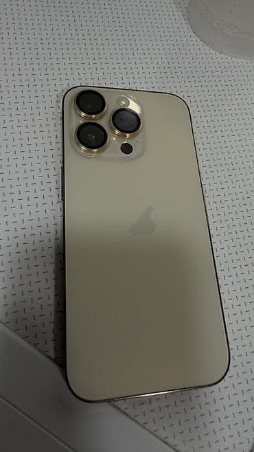 poco f8: IPhone 14 Pro Max, Золотой — 1