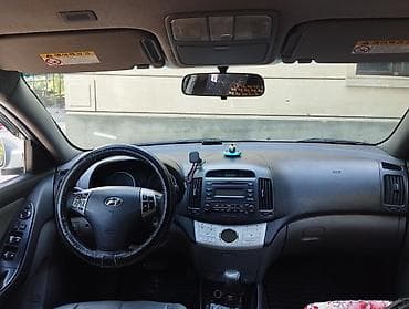 2 8: Hyundai Avante: 2009 г., 1.6 л, Автомат, Бензин, Седан — 4