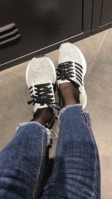 волейбольные кроссовки цены: Новые линиг покупала за 9000 но мне почему то оказались малы !!!! — 1