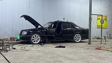 Mercedes-Benz W124: 1994 г., 3.2 л, Механика, Бензин, Седан at lalafo.kg Mercedes-Benz W124: 1994 г., 3.2 л, Механика, Бензин, Седан