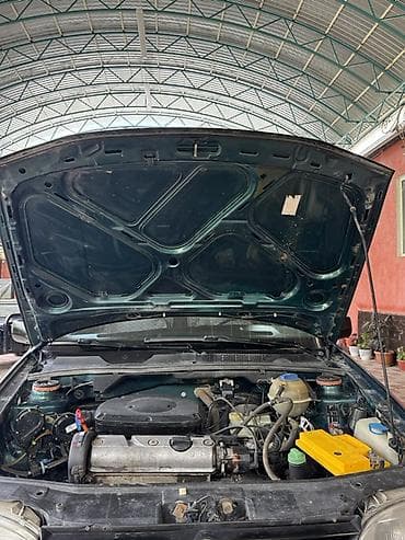 гольф карт: Volkswagen Golf: 1997 г., 1.6 л, Механика, Бензин, Хэтчбэк — 10
