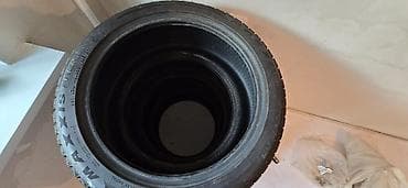 23545: Продам комплект зимней резины Maxxis 235/45 R18 (состояние новых) — 2
