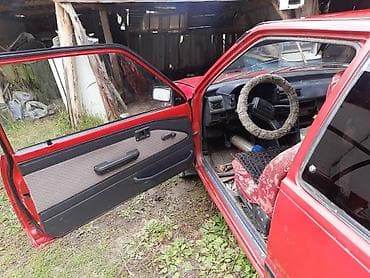 крыло приус 20: Toyota Starlet: 1988 г., Хэтчбэк — 4