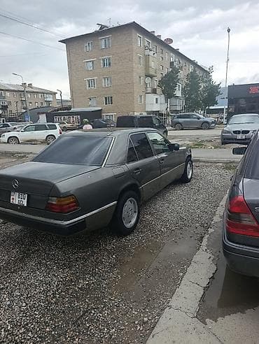 e 55 amg: Mercedes-Benz W124: 1990 г., 2.3 л, Механика, Бензин, Седан — 5