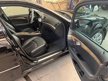 Mercedes-Benz E-Class: 2008 г., 3 л, Автомат, Бензин, Седан — 10