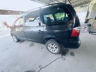 Volkswagen Sharan: 2001 г., 1.8 л, Механика, Бензин, Минивэн — 6