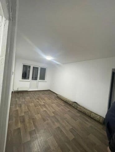 2х комнатные квартиры продажа: 2 бөлмө, 43 кв. м, 104-серия, 2 кабат, Эски ремонт — 2