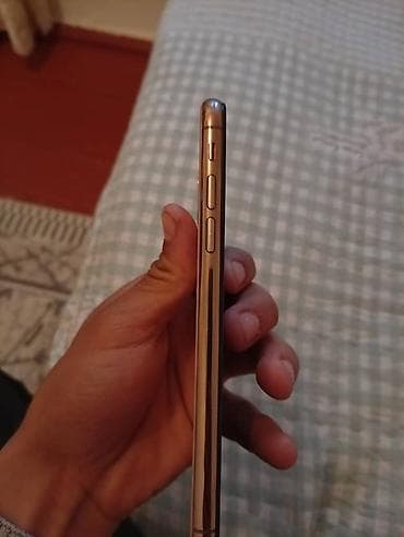 6 d: IPhone Xs Max, Золотой — 2