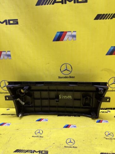 хайландер стоп: Другой вид стоп-сигнала Nissan Б/у, Оригинал, Япония — 3