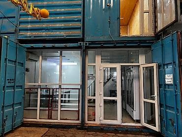 Двухуровневый модульный павильон из морских контейнеров - Формат