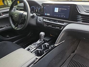 taiota vindom: Toyota Camry: 2024 г., 2.5 л, Типтроник, Бензин, Седан — 6