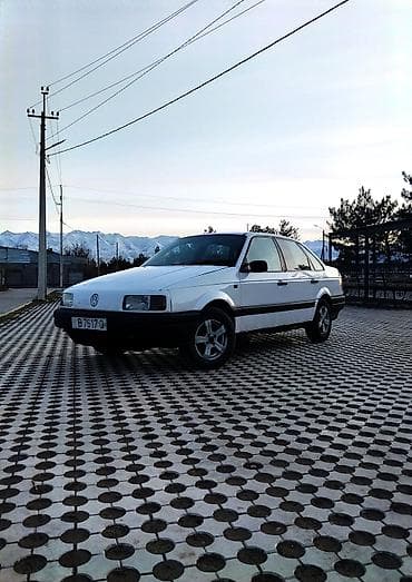 kia joice: Volkswagen Passat: 1991 г., 1.8 л, Механика, Бензин, Седан — 1