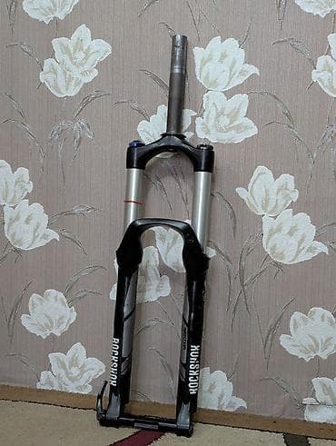 rock shox: Продаю вилку Rockshox Sektor 26" Coil (Пружинно- масляная) Ход 150мм — 1