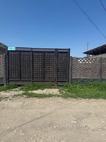 участок речка: Продается земельный участок с домом и огражденной территорией. - — 1